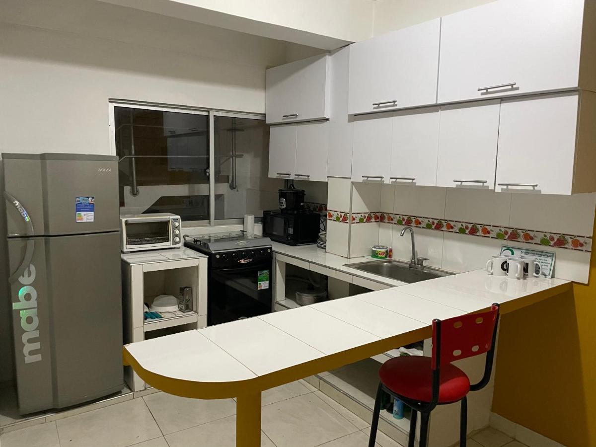 Apartamento Cerca A La Candelaria Y Hospitales Principales De Bogota Buitenkant foto